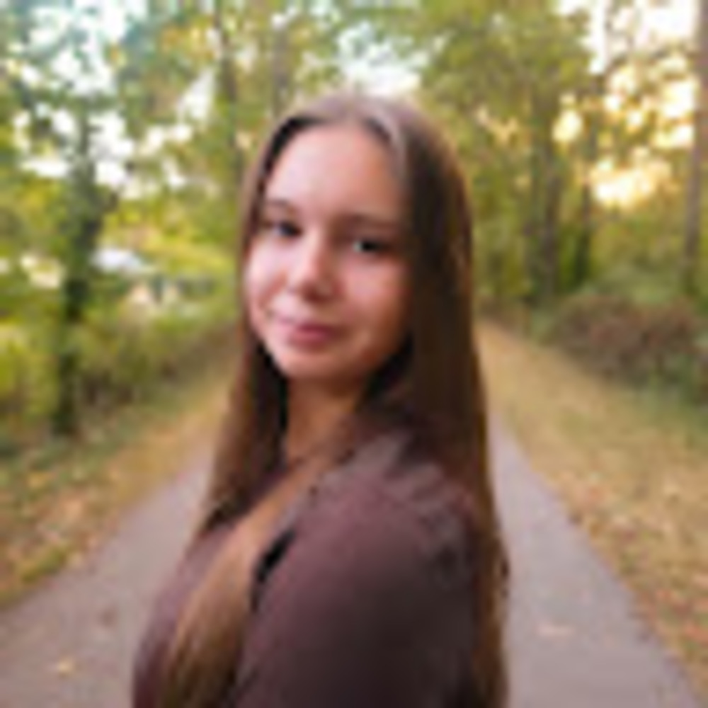 Meet your Posher, Emma